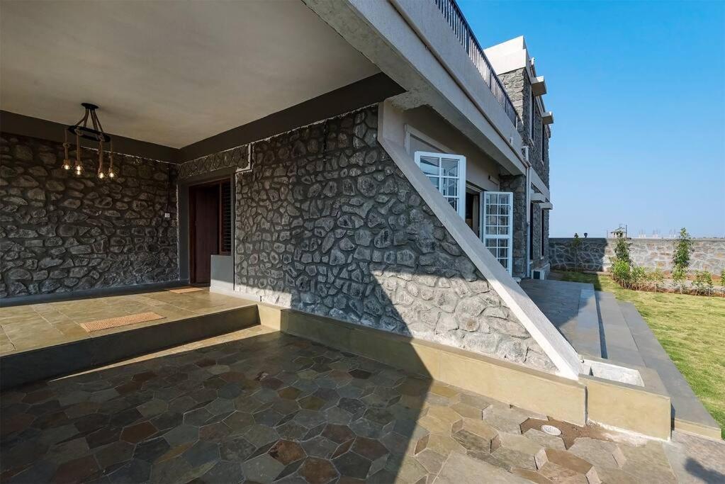 Stone Mansion By Phoenix Stays Igatpuri Dış mekan fotoğraf