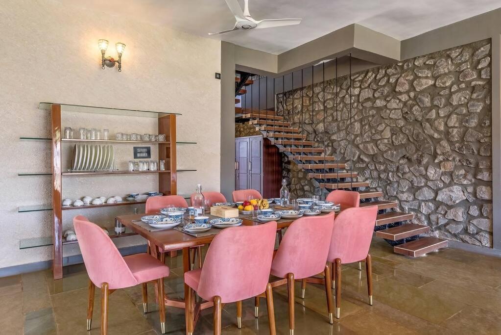 Stone Mansion By Phoenix Stays Igatpuri Dış mekan fotoğraf