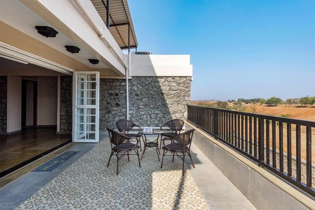 Stone Mansion By Phoenix Stays Igatpuri Dış mekan fotoğraf