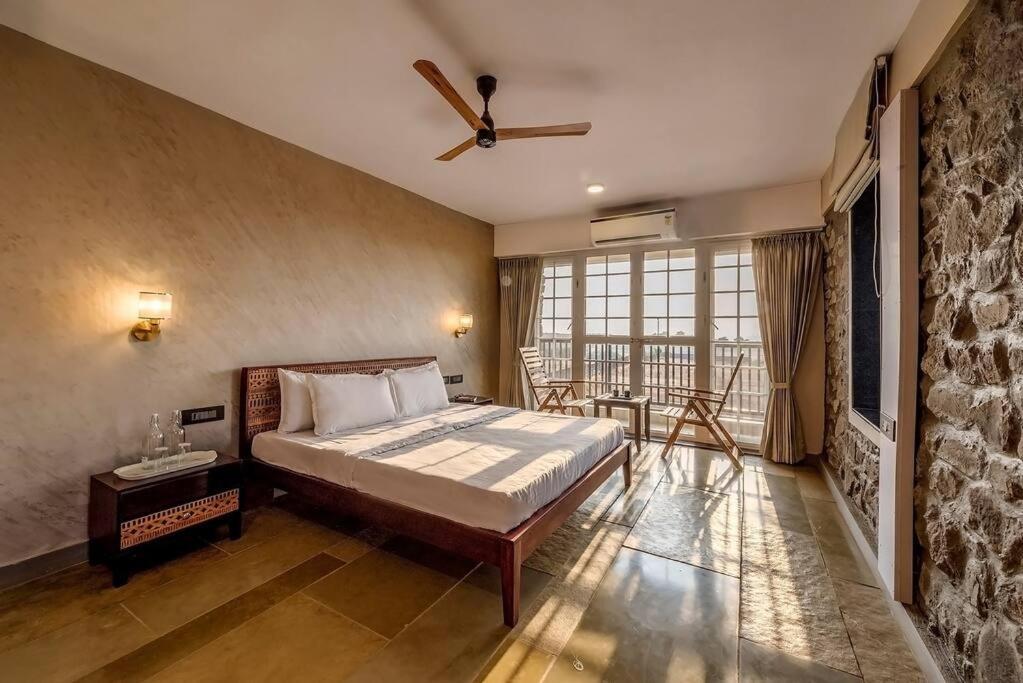 Stone Mansion By Phoenix Stays Igatpuri Dış mekan fotoğraf