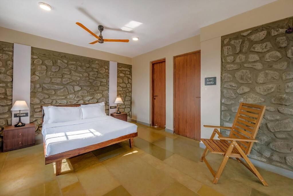 Stone Mansion By Phoenix Stays Igatpuri Dış mekan fotoğraf